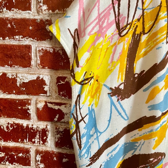 Zara Multicolor Graffiti Graphic Art Cotton Boxy Tee. Women’s Large - Picture 4 of 9